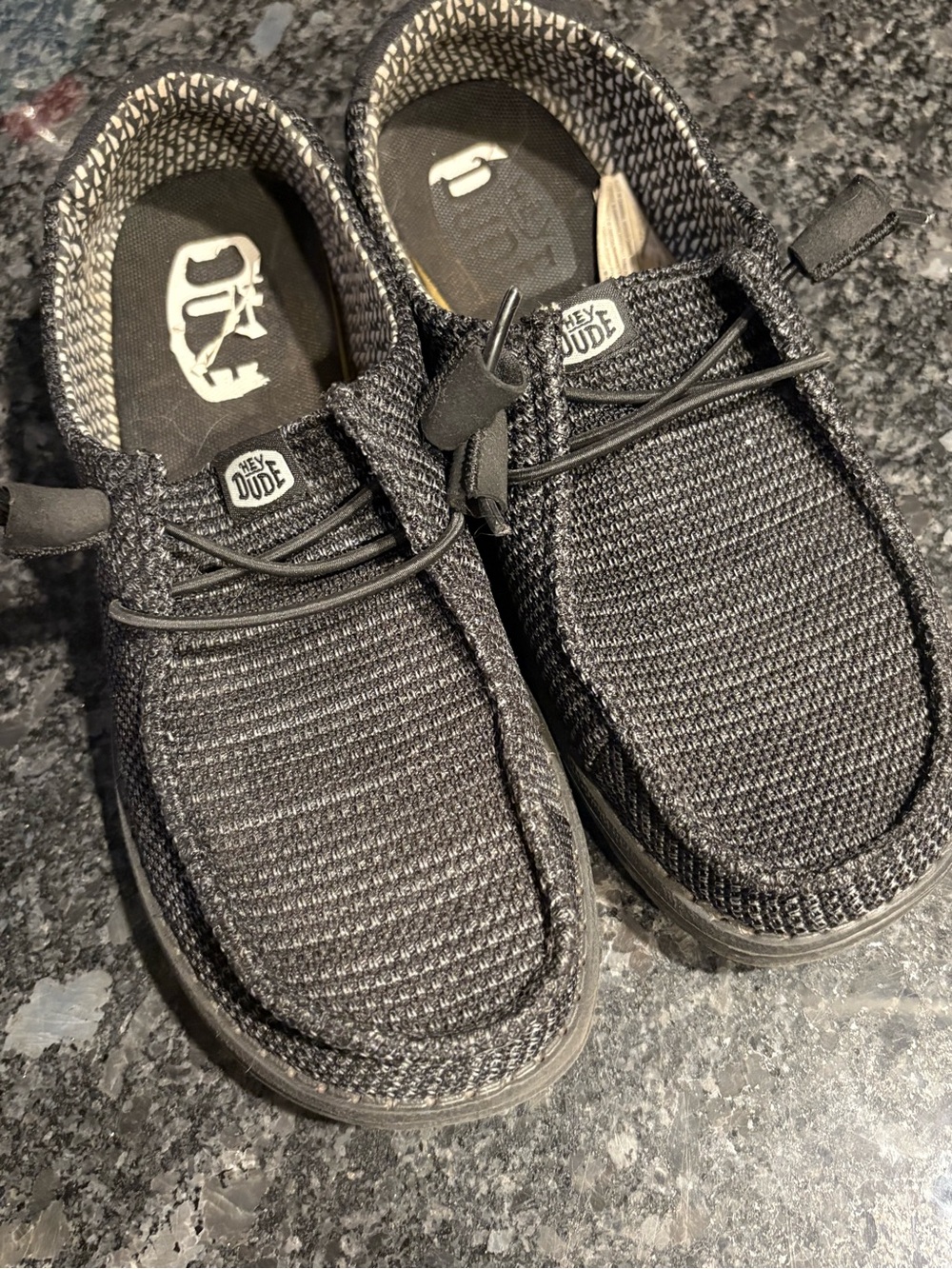 Hey Dude woman’s  Slip-On Loafers in Black no box size 7